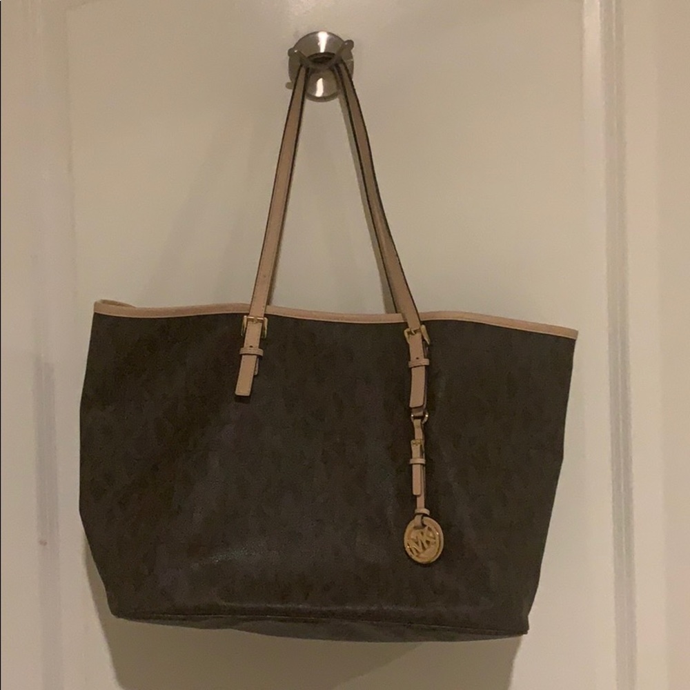 Michael Kors tote